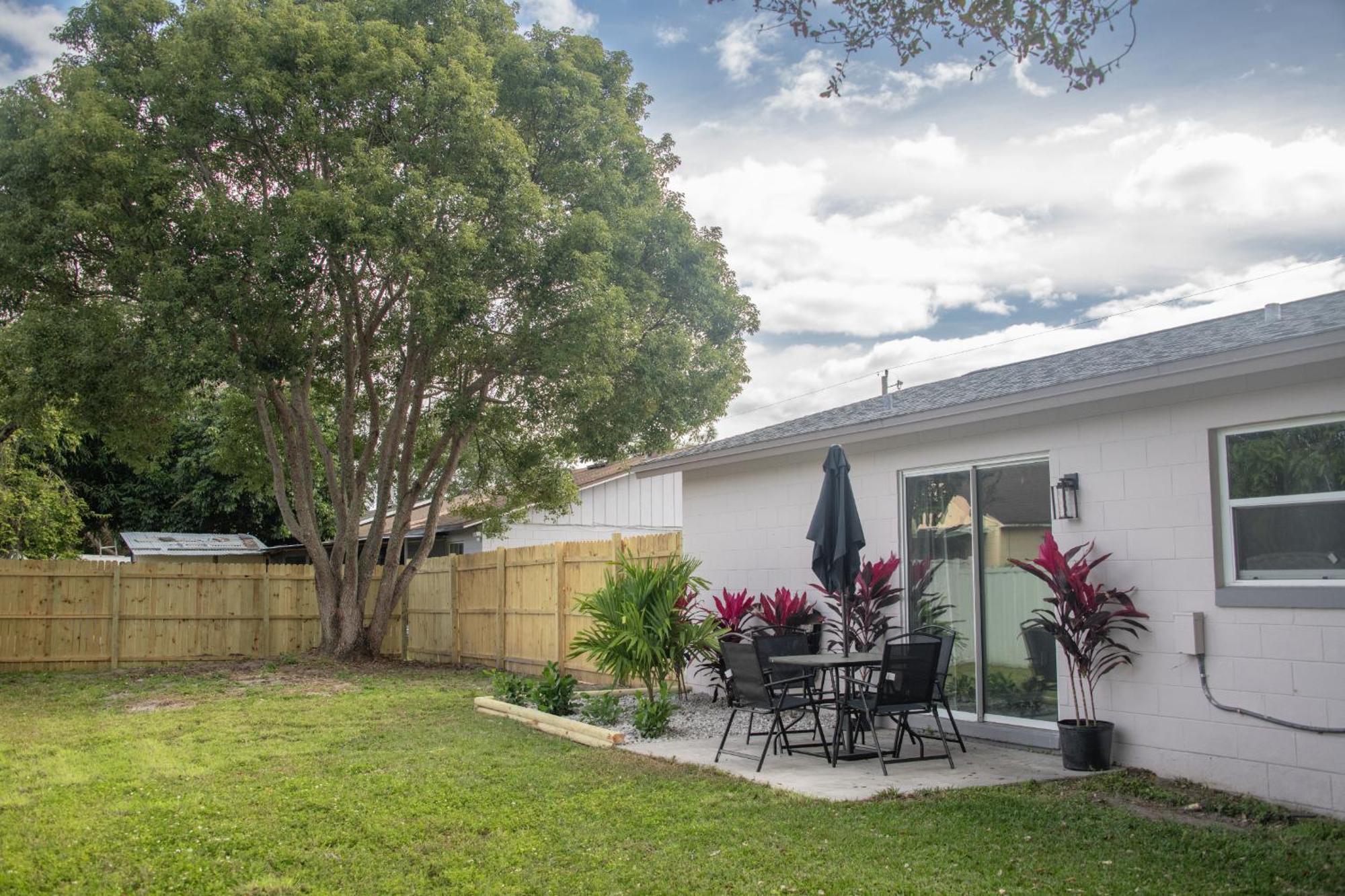 Buchanon Bungalows 奥兰多 外观 照片